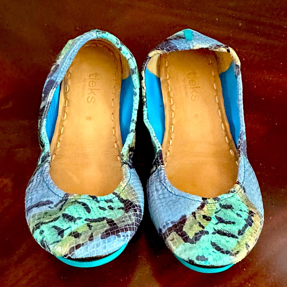 Tieks AZURE SNAKE Ballet Flat 8 Excellent Condition Questions and offers welcome